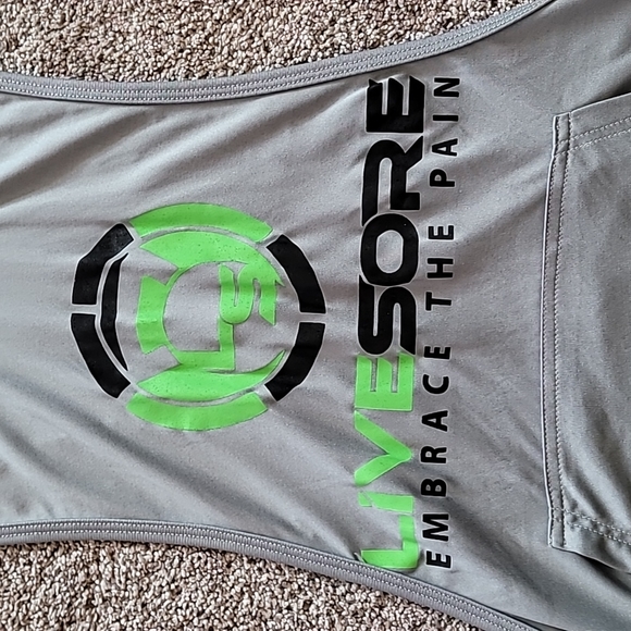 Cut-off live-sore shirt - Picture 2 of 3